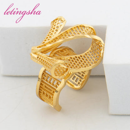 Yueming Chic Wedding Ring Set