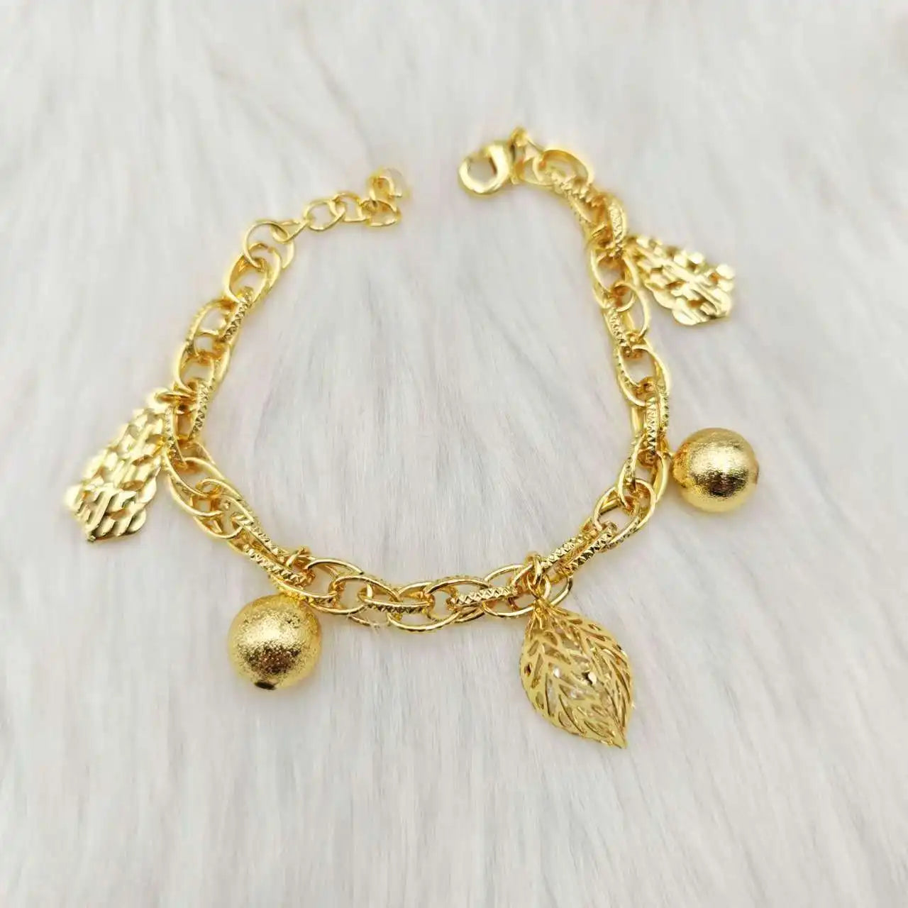 Luxury Gold Color Bangles Noble Women's Stainless Steel Jewelry Zircon Pendant Handmade Link Chain For African Party Wedding