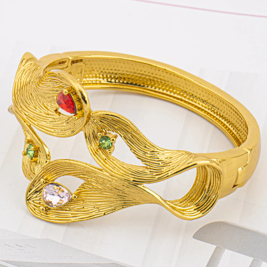 Dubai Luxury Gold Colour 4Pcs Jewelry Set Colored Gemstones Necklace Earrings Bracelet Ring Gift for Women's Day Party Wedding