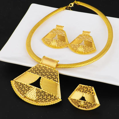 Dubai Luxury Gold Color Shining Necklace Earrings Ring Set for Women Noble Fashion Design Jewelry Gift for Party Nigeria Bride
