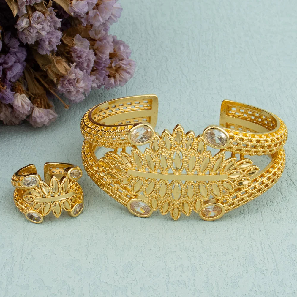 Yueming Engagement Jewelry Ornate Set