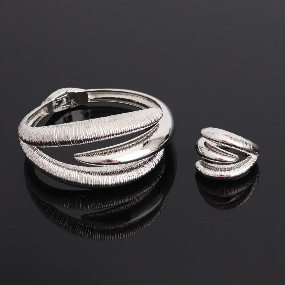 Luxury Gold Color Dragon Claw Shape Bangle Ring Set for Women Man Dubai Nigeria Noble Bracelet Rings Design Jewelry Gift Party