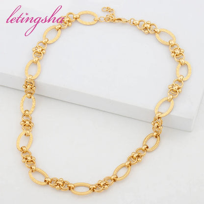 Yueming Classic Jewelry Distinctive Set