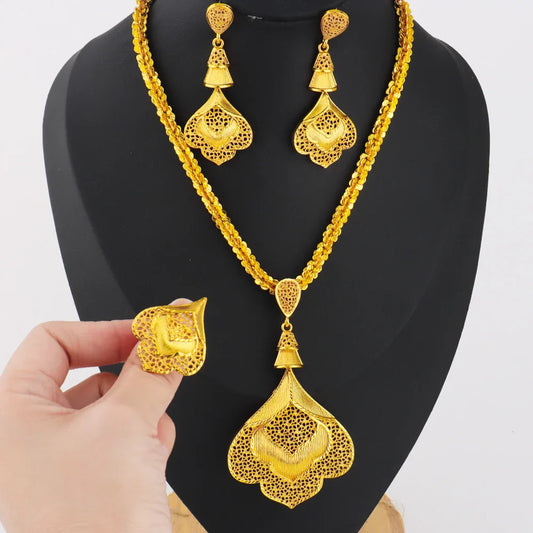 Luxury Shining Gold Plated Necklace Earrings Ring Women Jewelry Set Flower Hollow Shape Jewelries Gift for Party Wedding